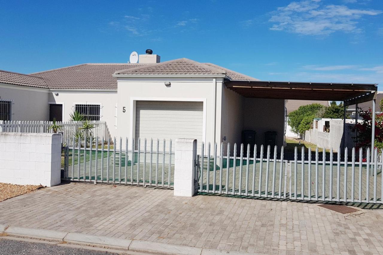 Deus Villa Langebaan Exterior photo